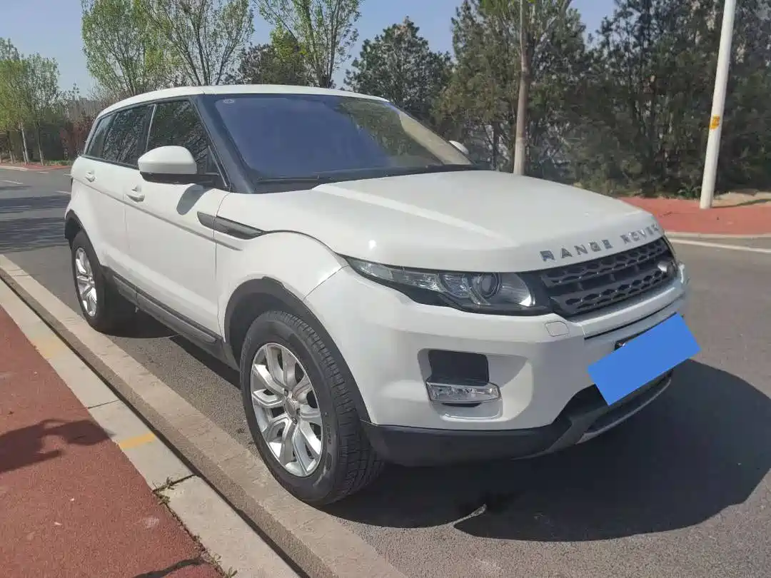 Land Rover Range Rover Evoque 2015 2.0T 5-Door Fashion Edition фото 6
