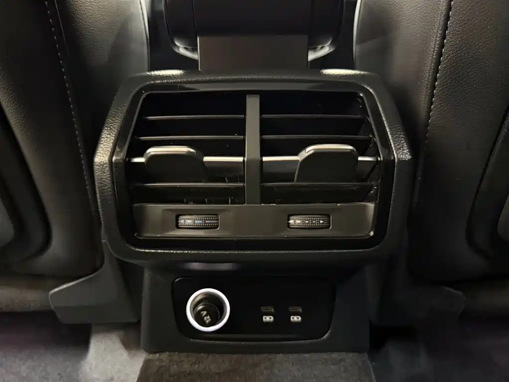 Audi Q3 2023 35 TFSI Fashion Dynamic (1.4T) фото 14