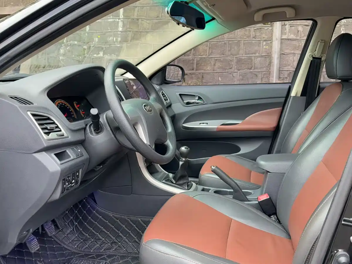 BYD F3 2015 Energy-saving Edition 1.5L Manual Comfort фото 5