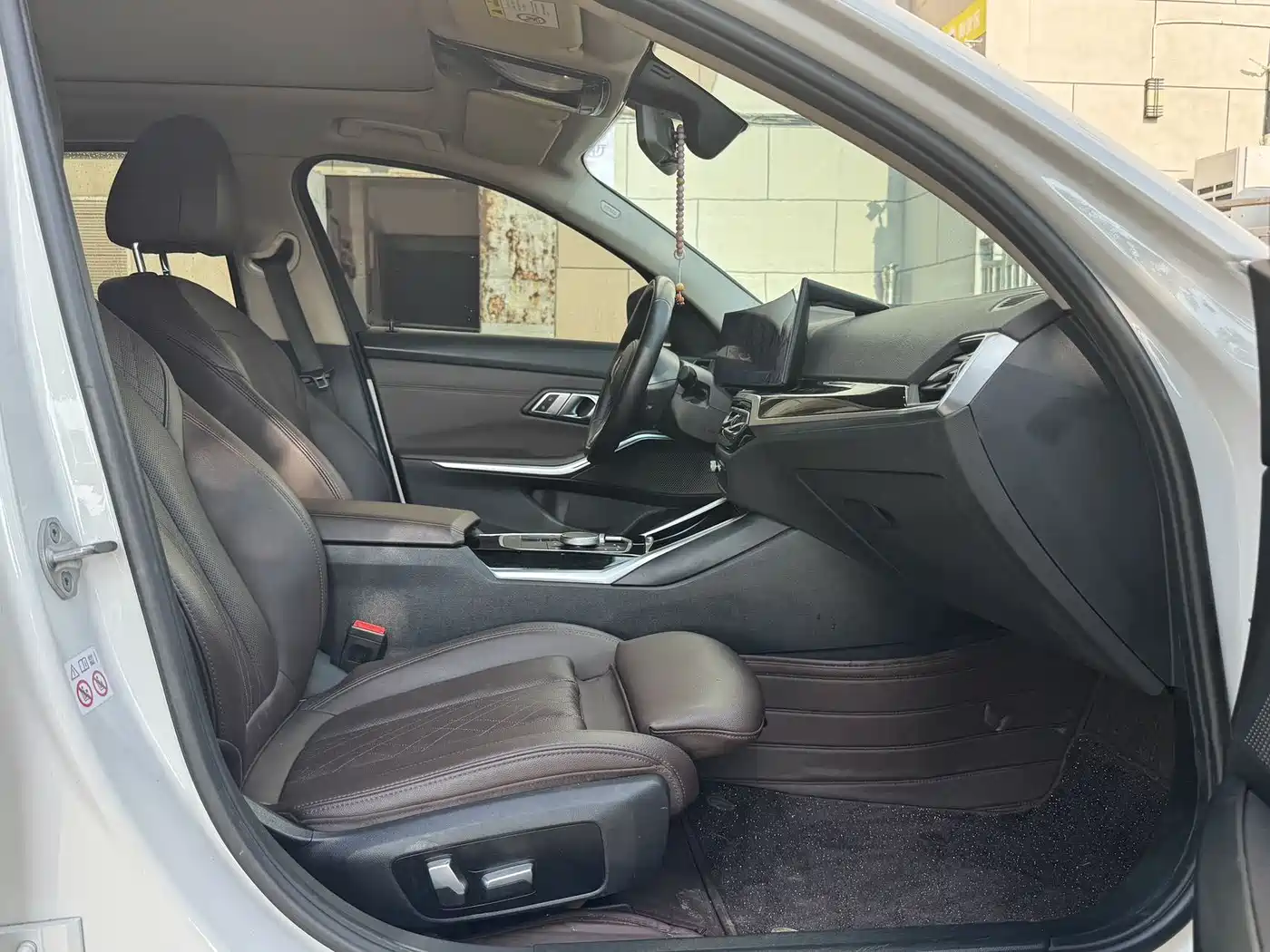 BMW i3 2022 eDrive 35 L фото 12