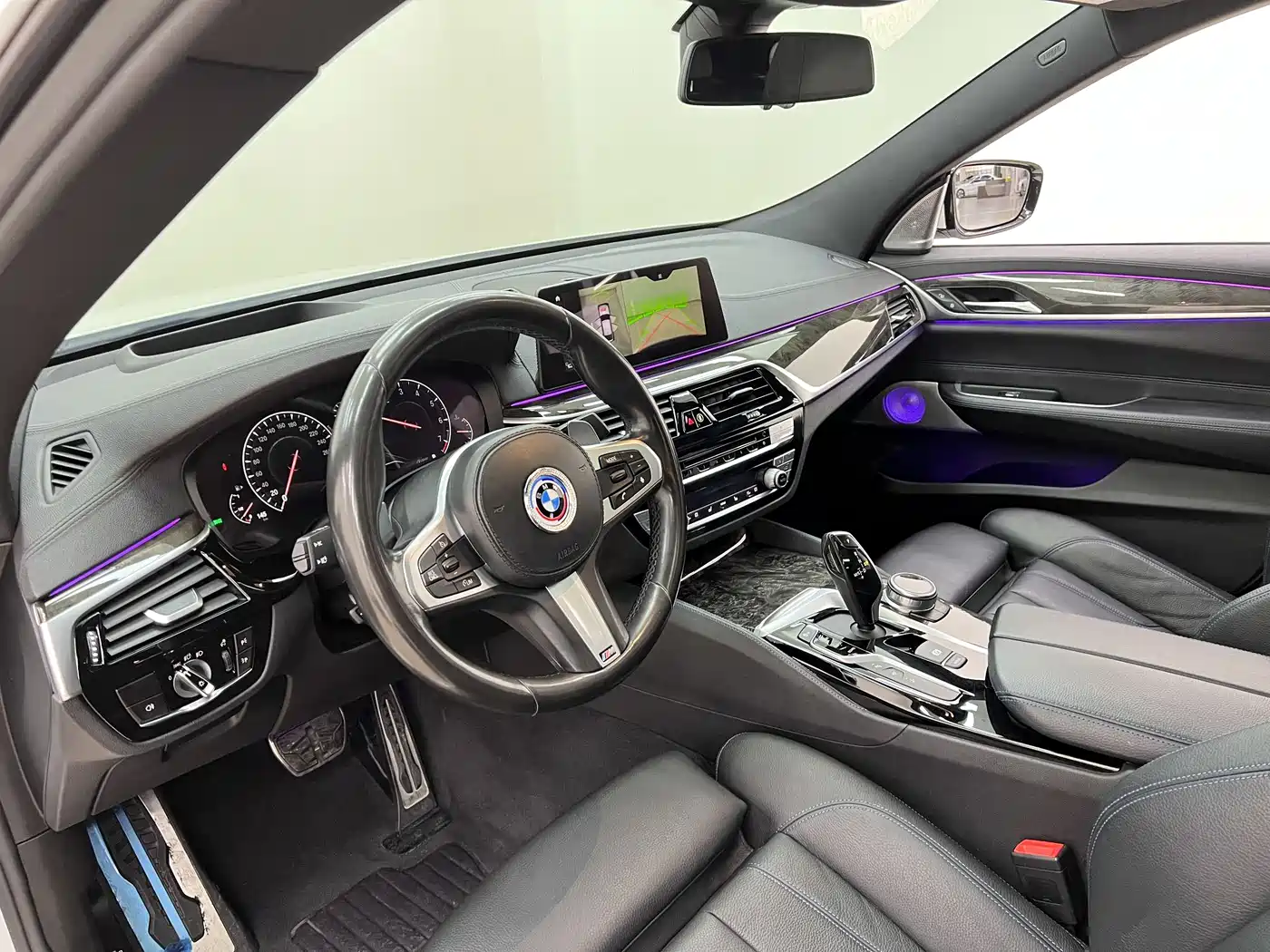 BMW 6 Series GT 2019 630i M Sport Package фото 13