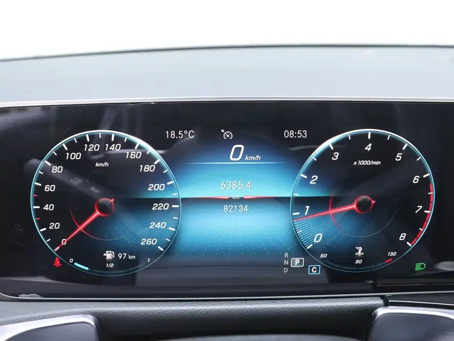 Mercedes-Benz GLB 2020 GLB 200 Dynamic фото 8