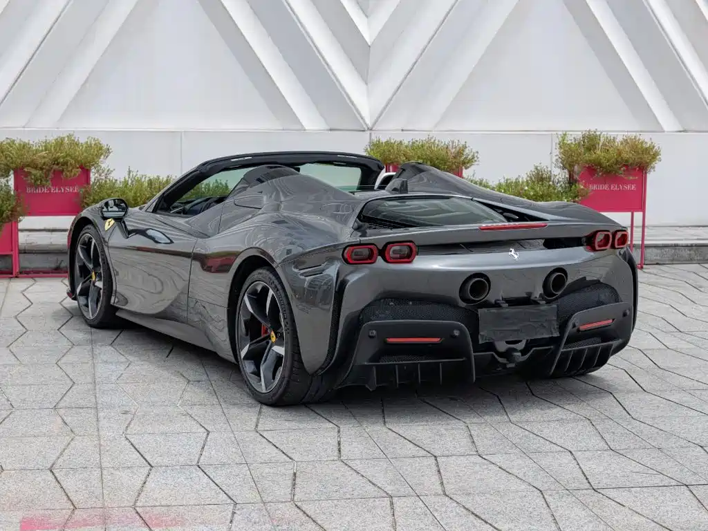 Ferrari SF90 2023 2021 3.9T V8 Spider