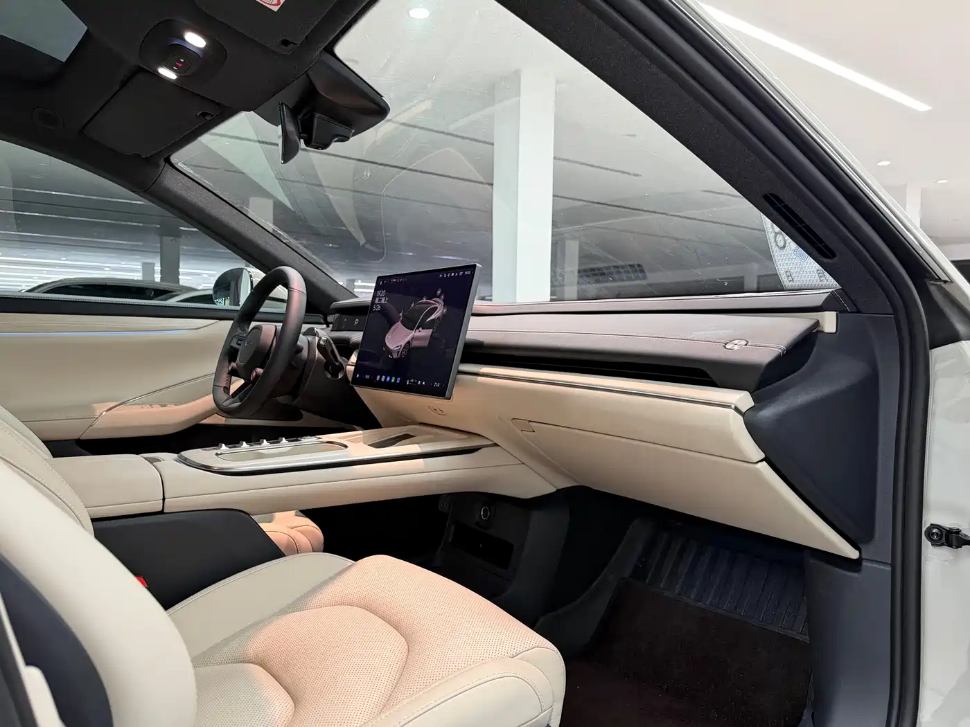 Xiaomi Auto Xiaomi SU7 2024 RWD Ultra Long Range Advanced Smart Driving Pro Edition фото 7