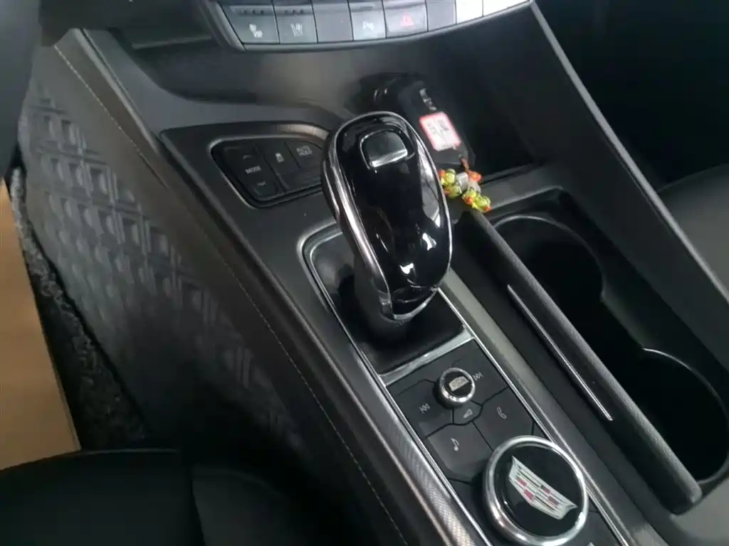Cadillac CT5 2022 28T Luxury (Standard) фото 14