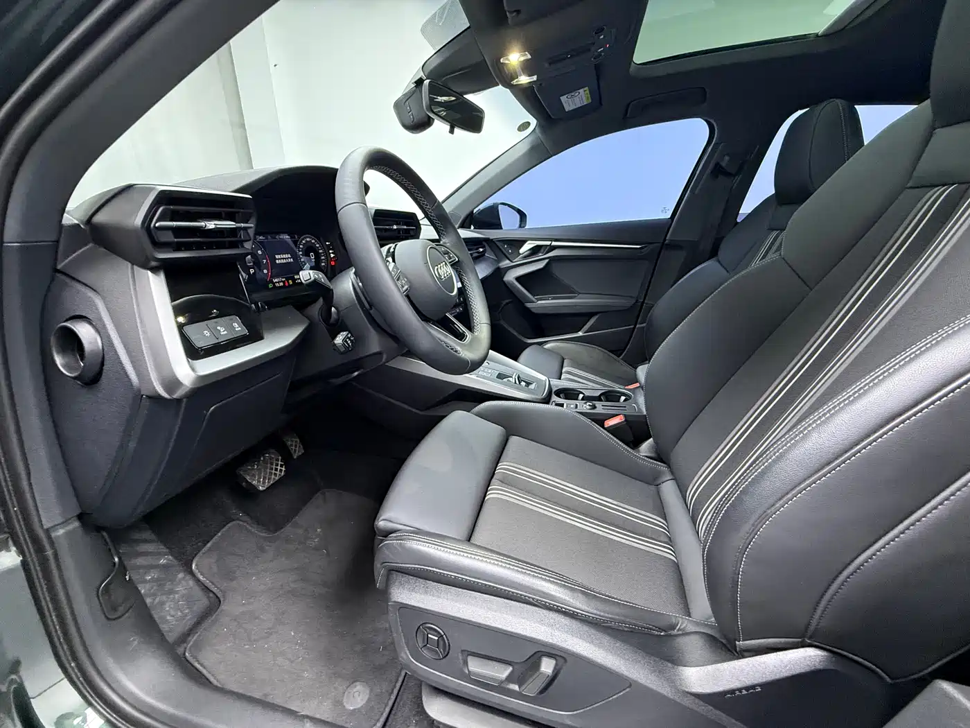 Audi A3 2023 A3L Limousine 35 TFSI Fashion Sport фото 7
