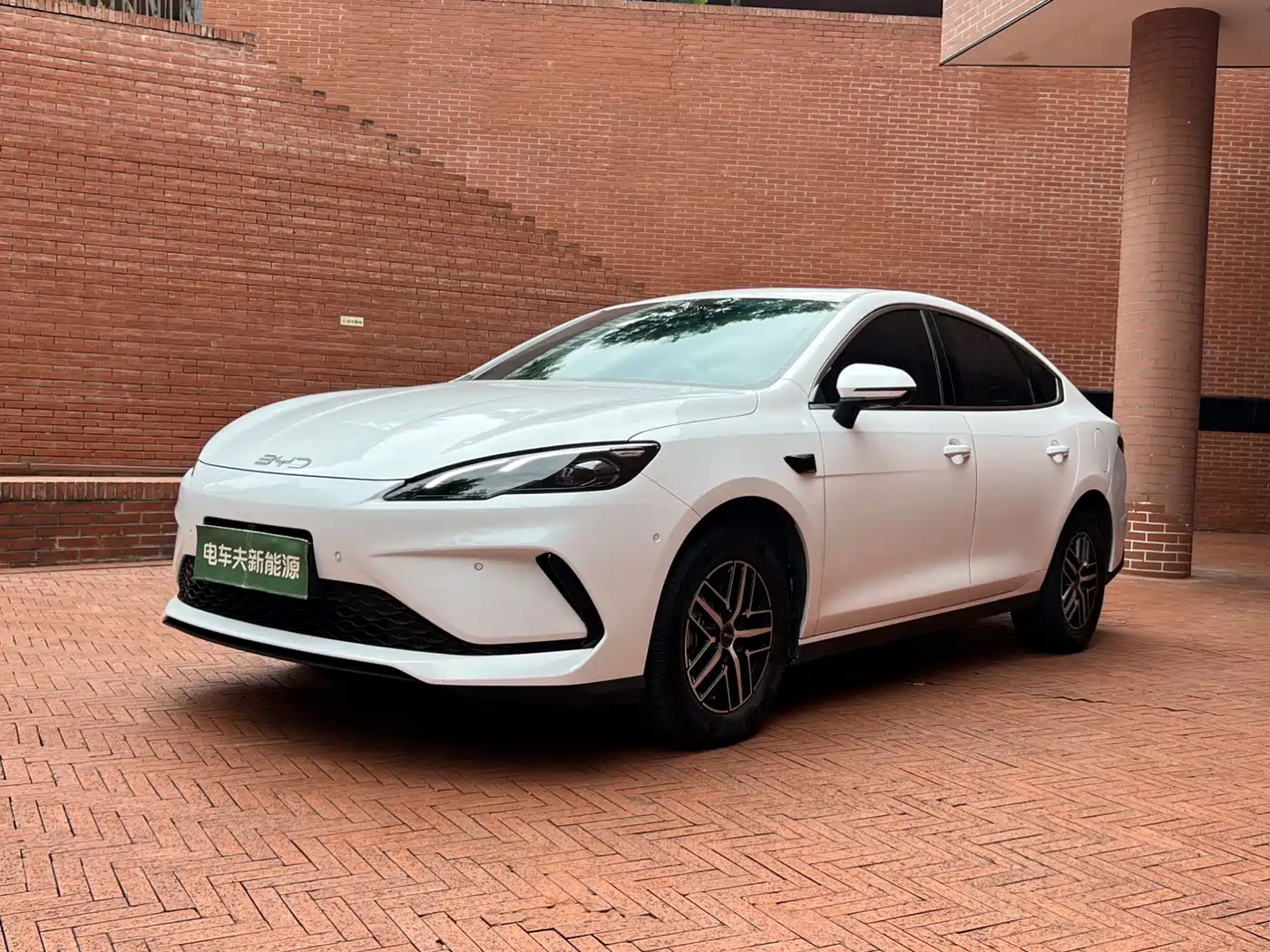 BYD Hai Bao 05 DM-i 2025 DM-i Smart Driving Edition 120KM Flagship