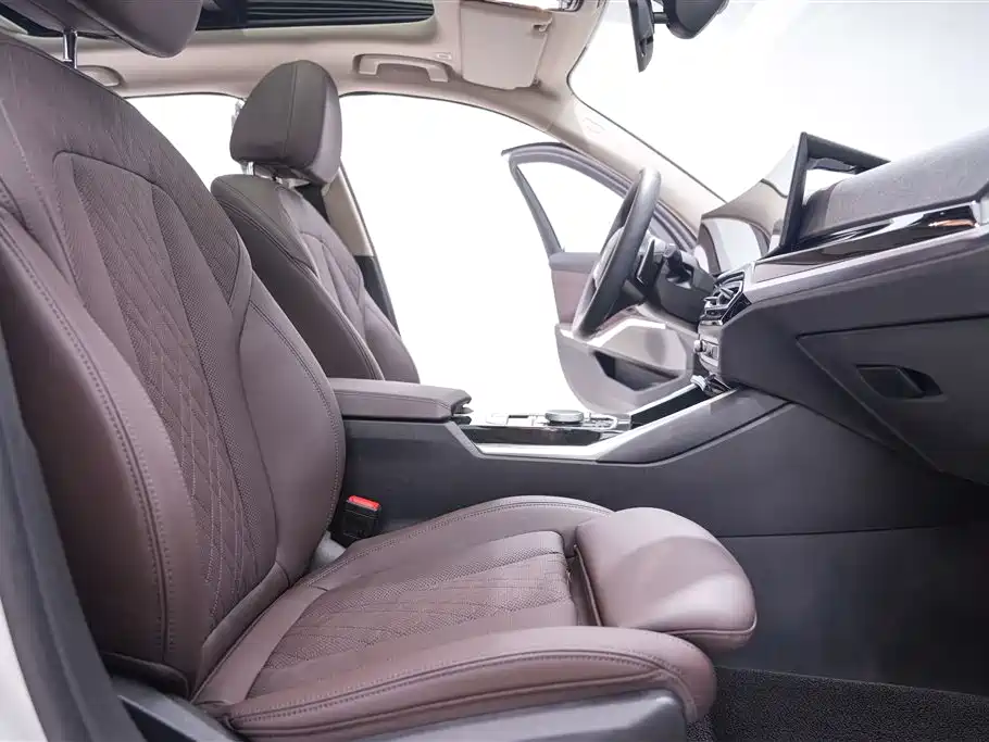 BMW 3 Series 2023 320Li M Sport Package фото 20