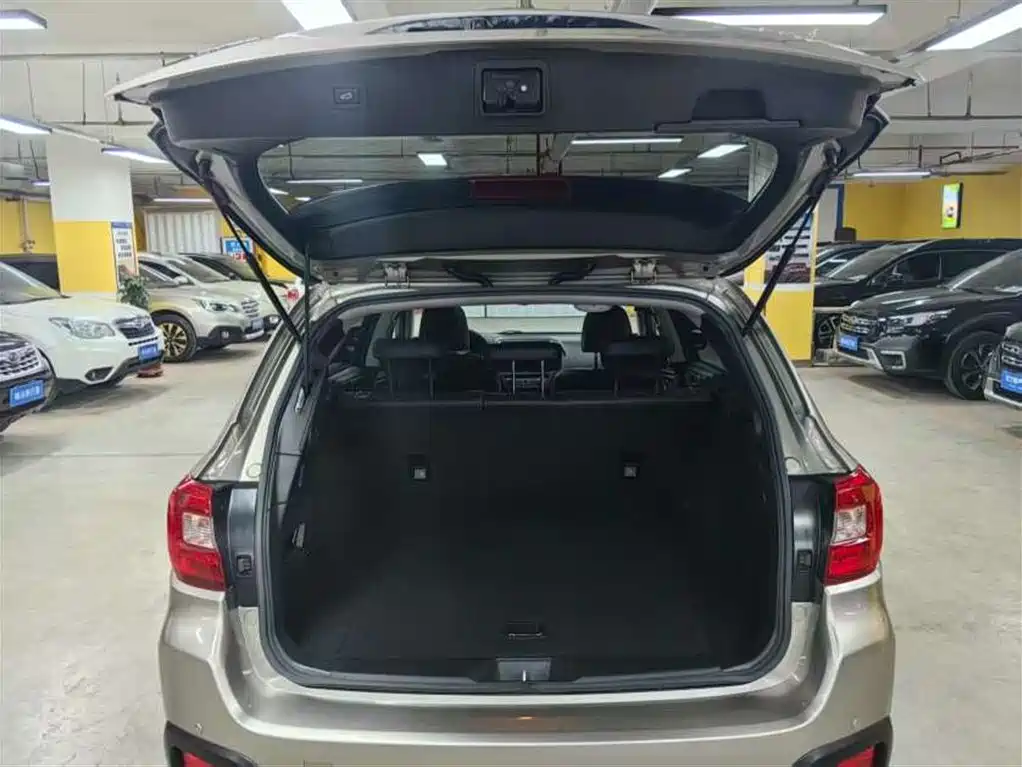 Subaru Outback 2017 2.5i Luxury Navigation Edition EyeSight фото 9