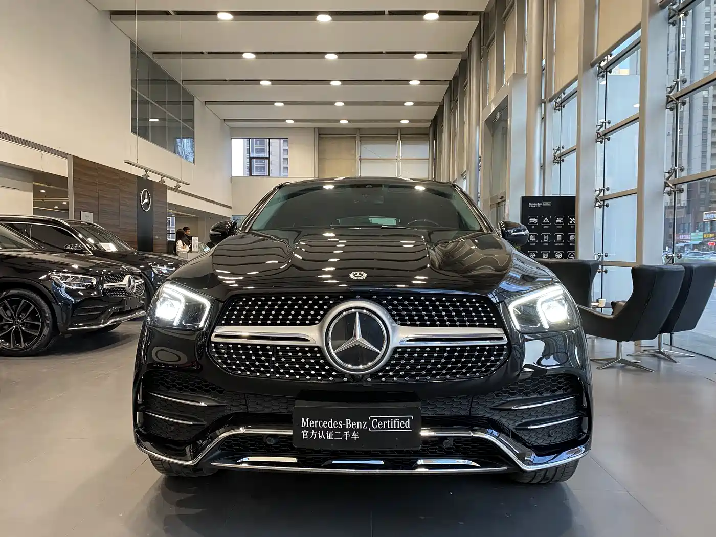 Mercedes-Benz GLE Coupe 2020 GLE 350 4MATIC Coupe SUV Fashion фото 2