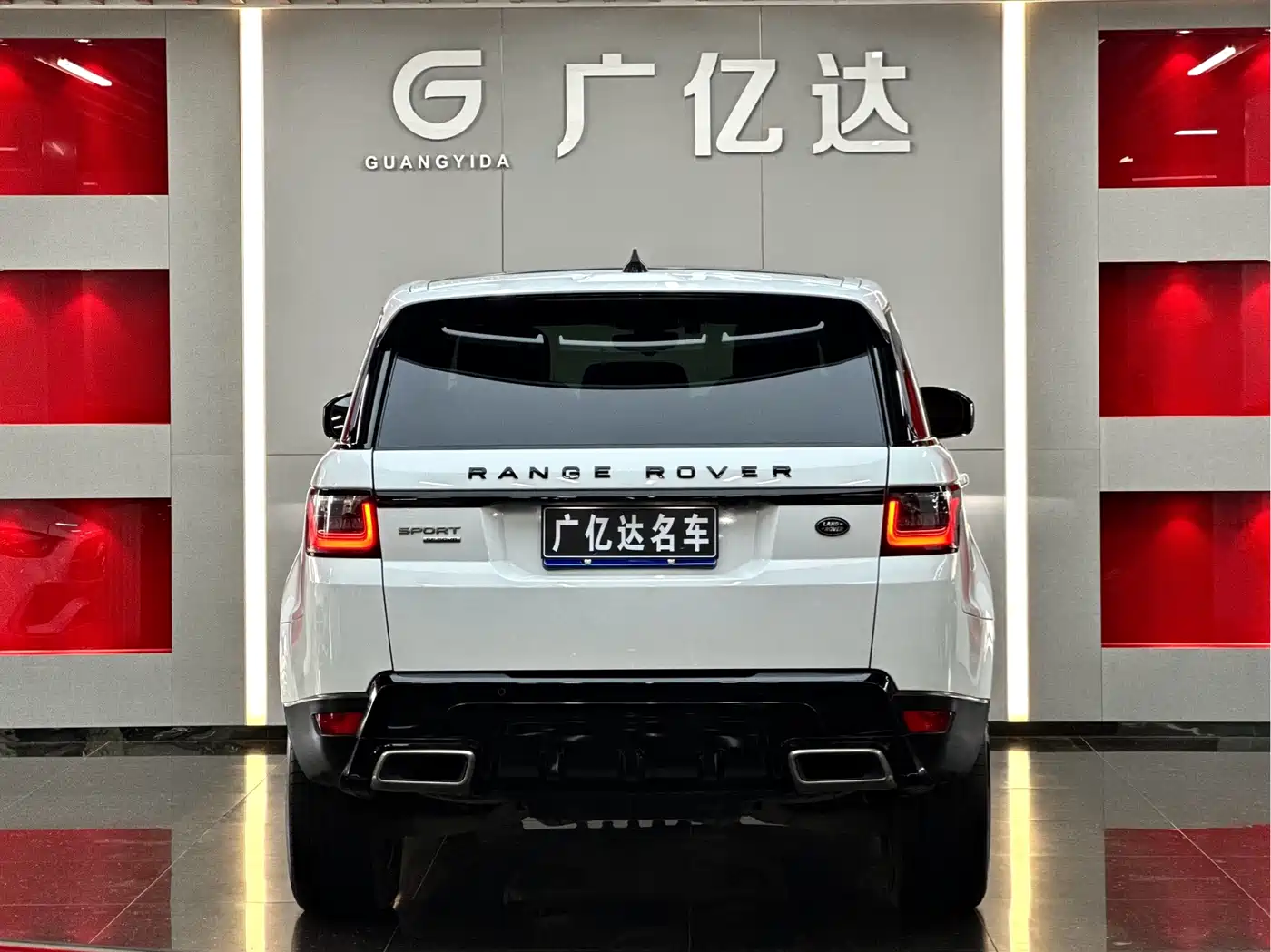 Land Rover Range Rover Sport 2019 3.0 SC V6 Special Edition фото 25