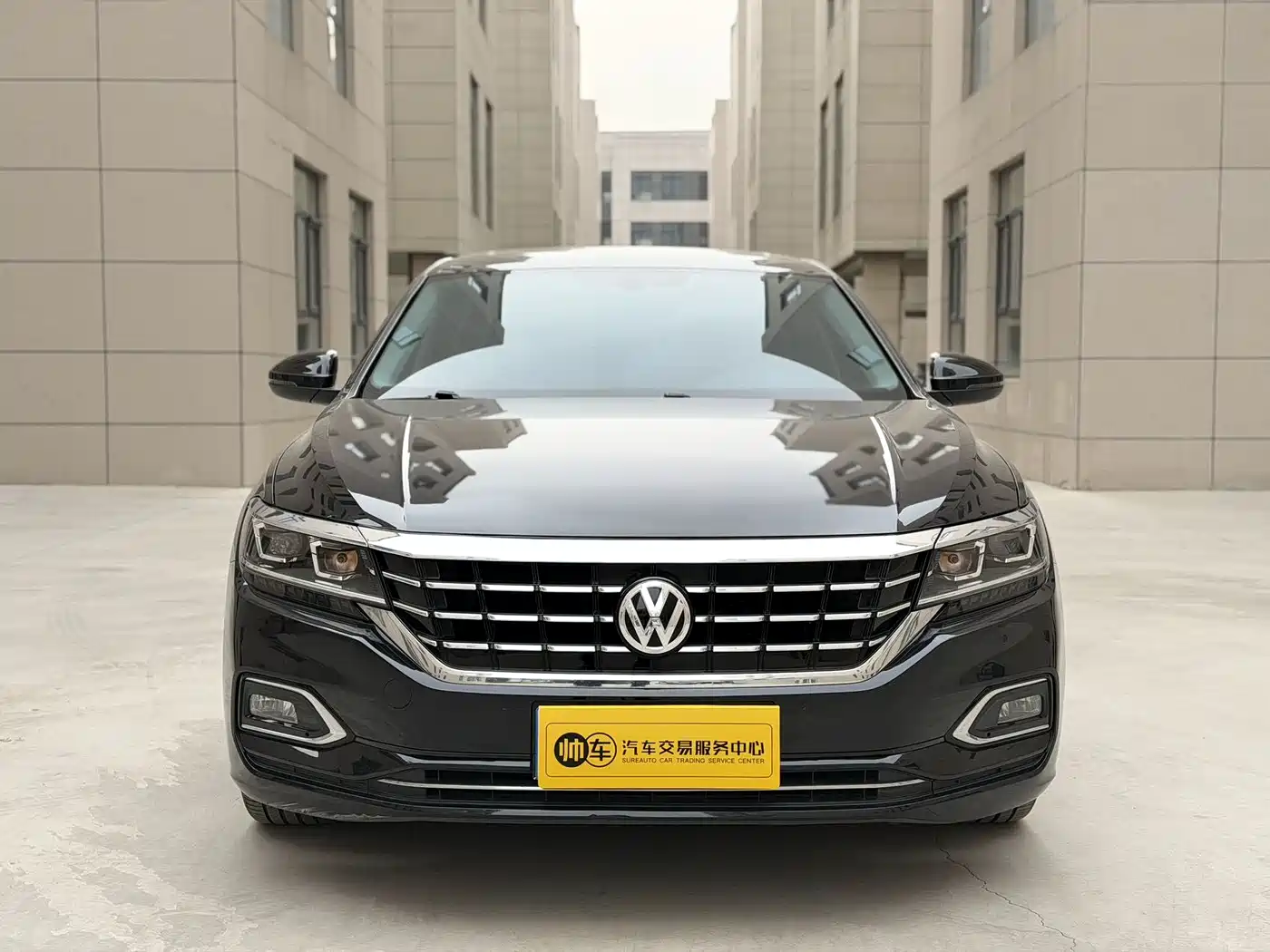 Volkswagen Passat 2019 330TSI Elite Version China VI фото 2