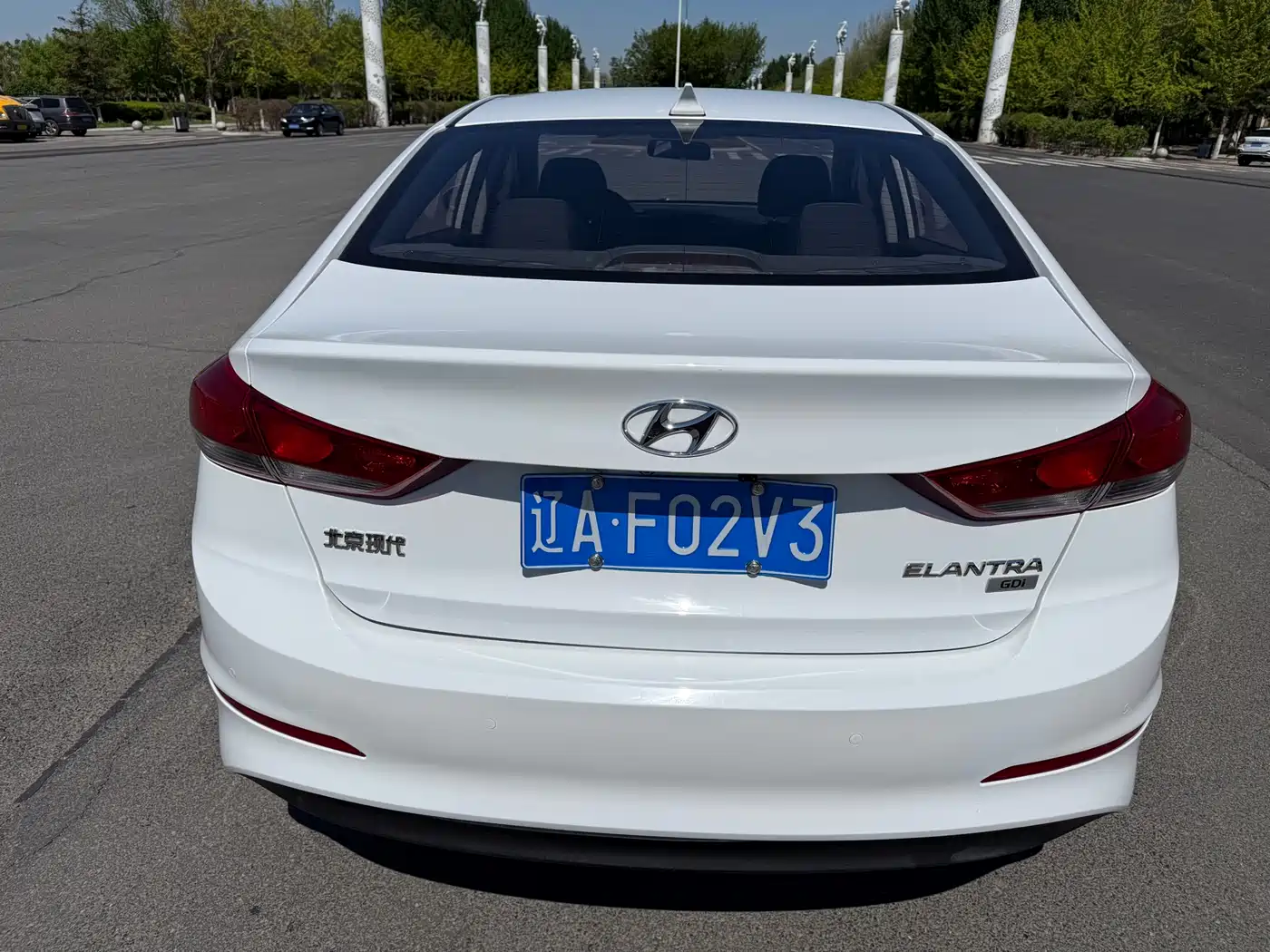 Hyundai Elantra 2016 Model 1.6L Automatic Smart Elite фото 7