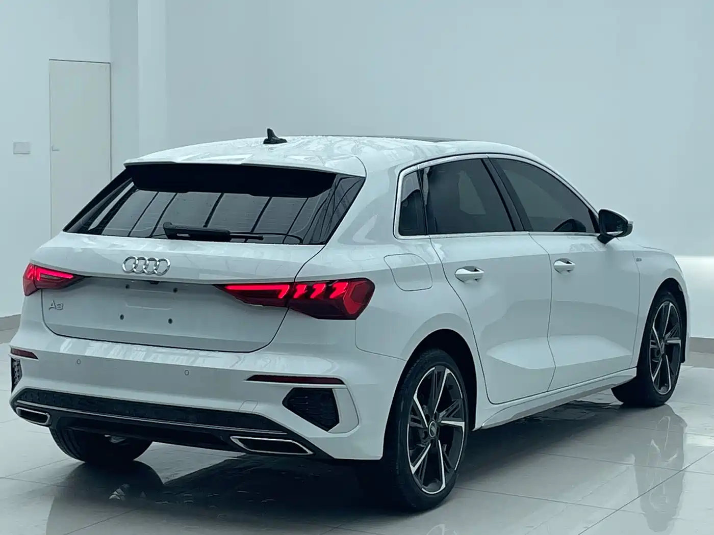 Audi A3 2022 Sportback 35 TFSI Style Sport фото 5
