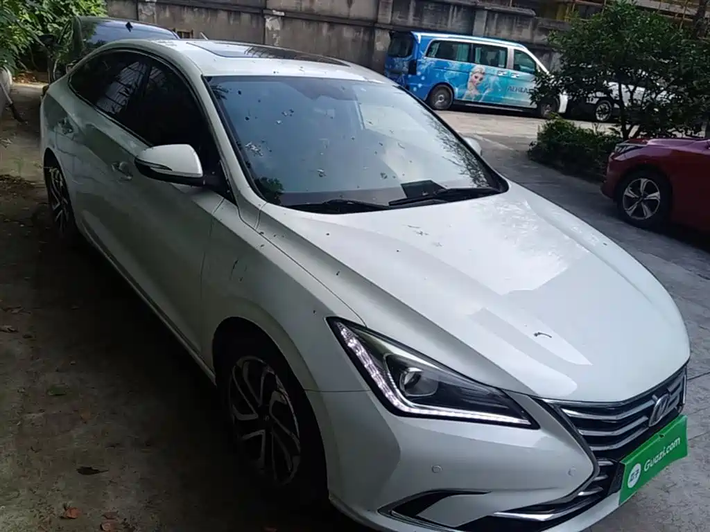 Photo 4 - Changan Eado