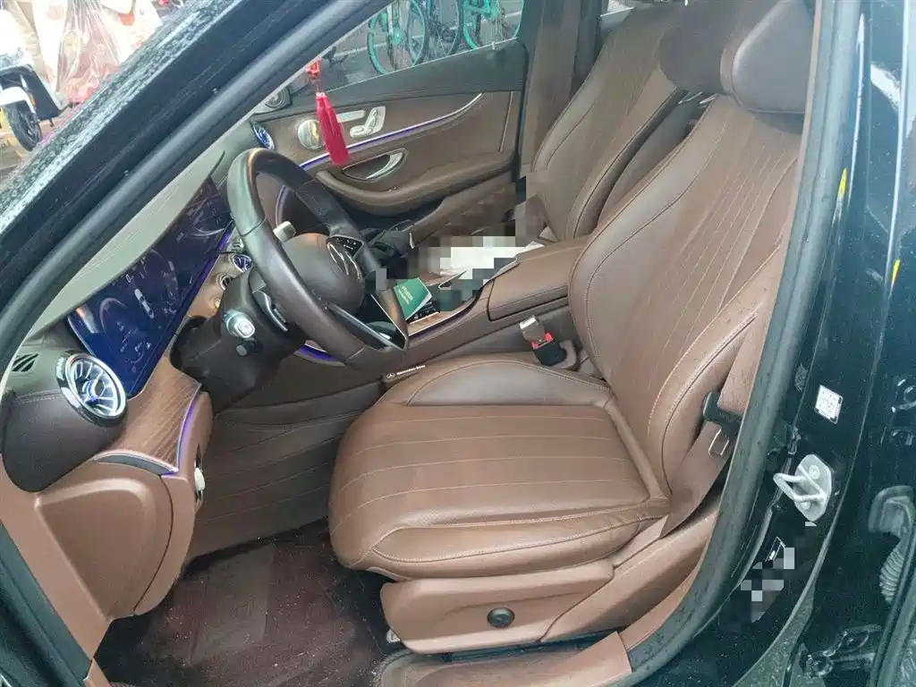 Mercedes-Benz E-Class 2023 E 300 L Fashion фото 8