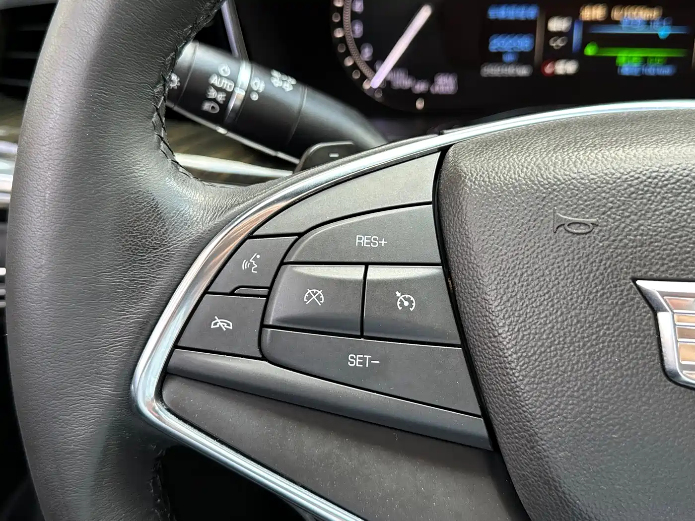 CADILLAC XT5
