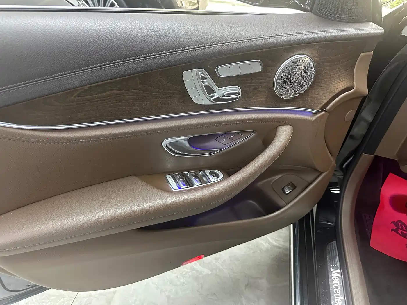 Mercedes-Benz E-Class 2019 E 300 L Luxury фото 4