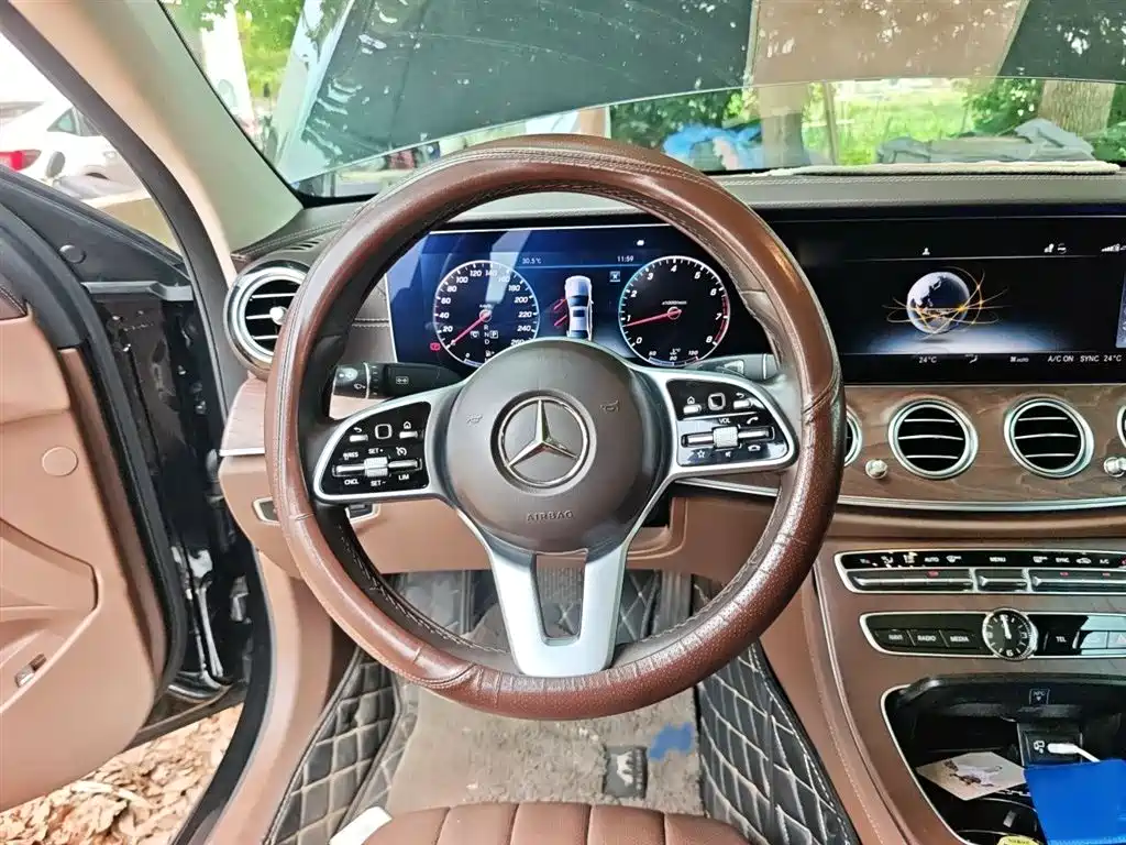 Mercedes-Benz E-Class 2020 Facelift E 300 L Exclusive фото 3