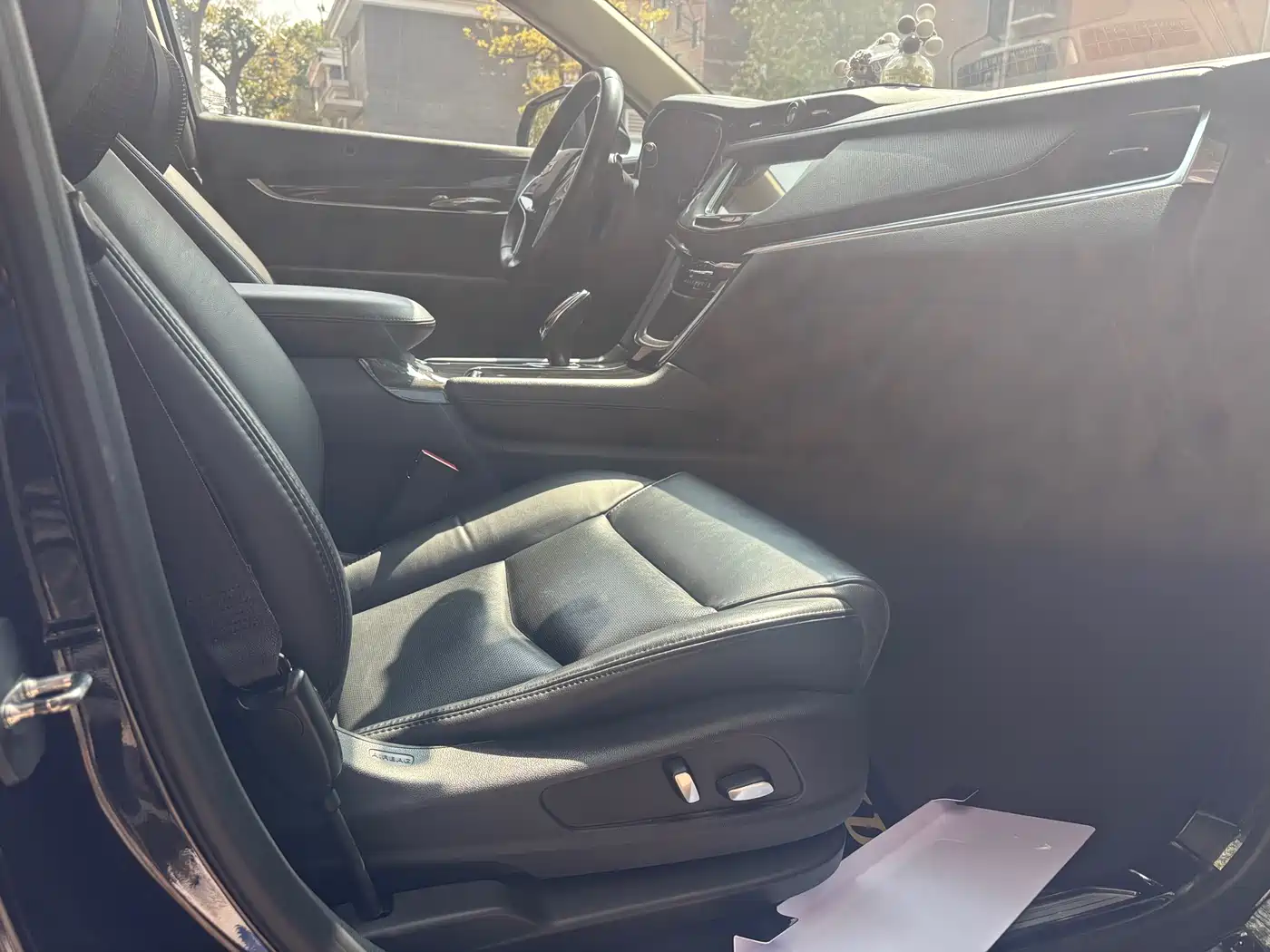 Cadillac XT5 2017 Anniversary Edition 25T Technology фото 6