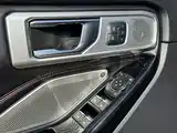 Фото 9 - Ford Explorer