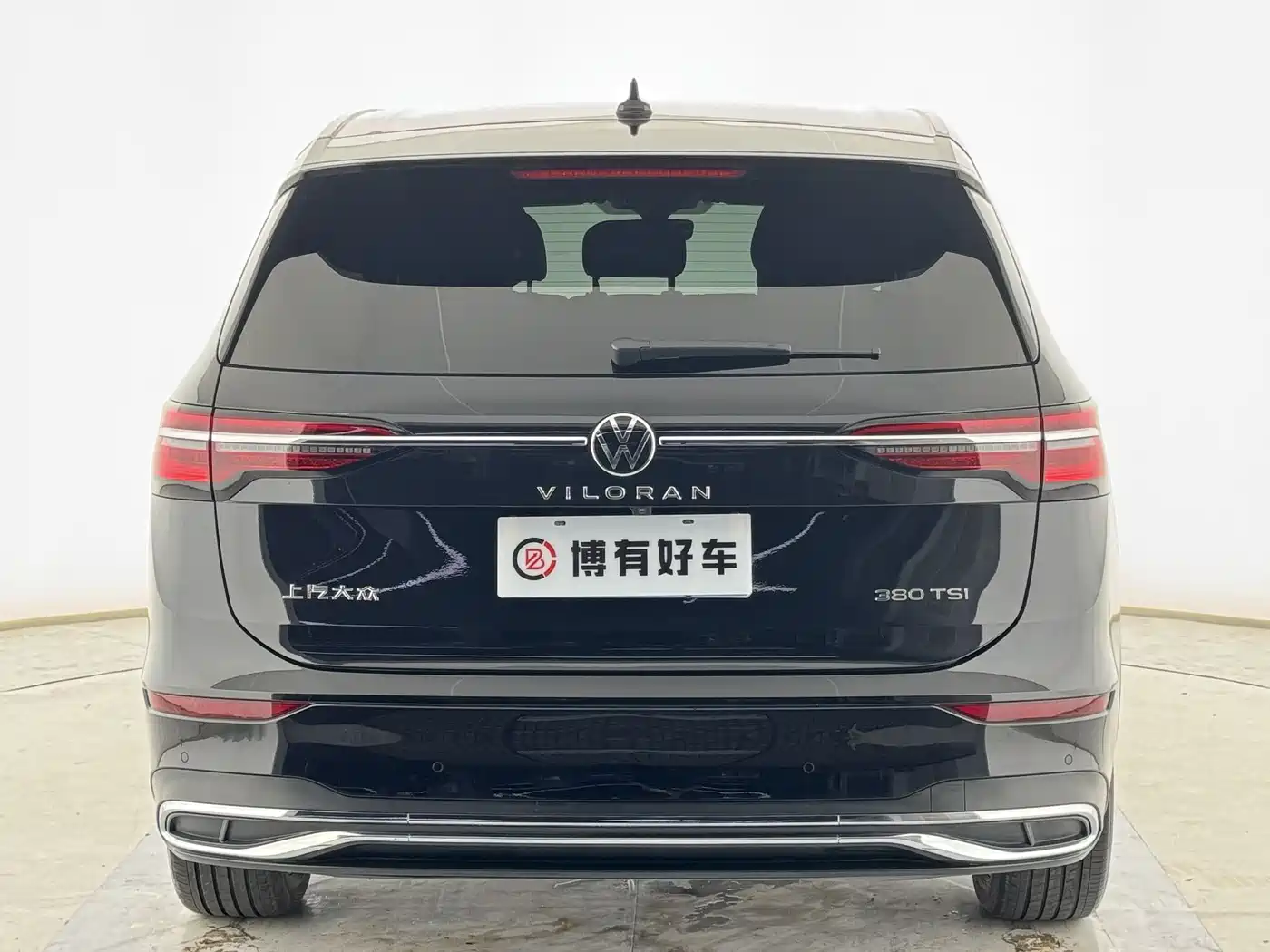 Volkswagen Viloran 2023 380TSI Premium Edition фото 8