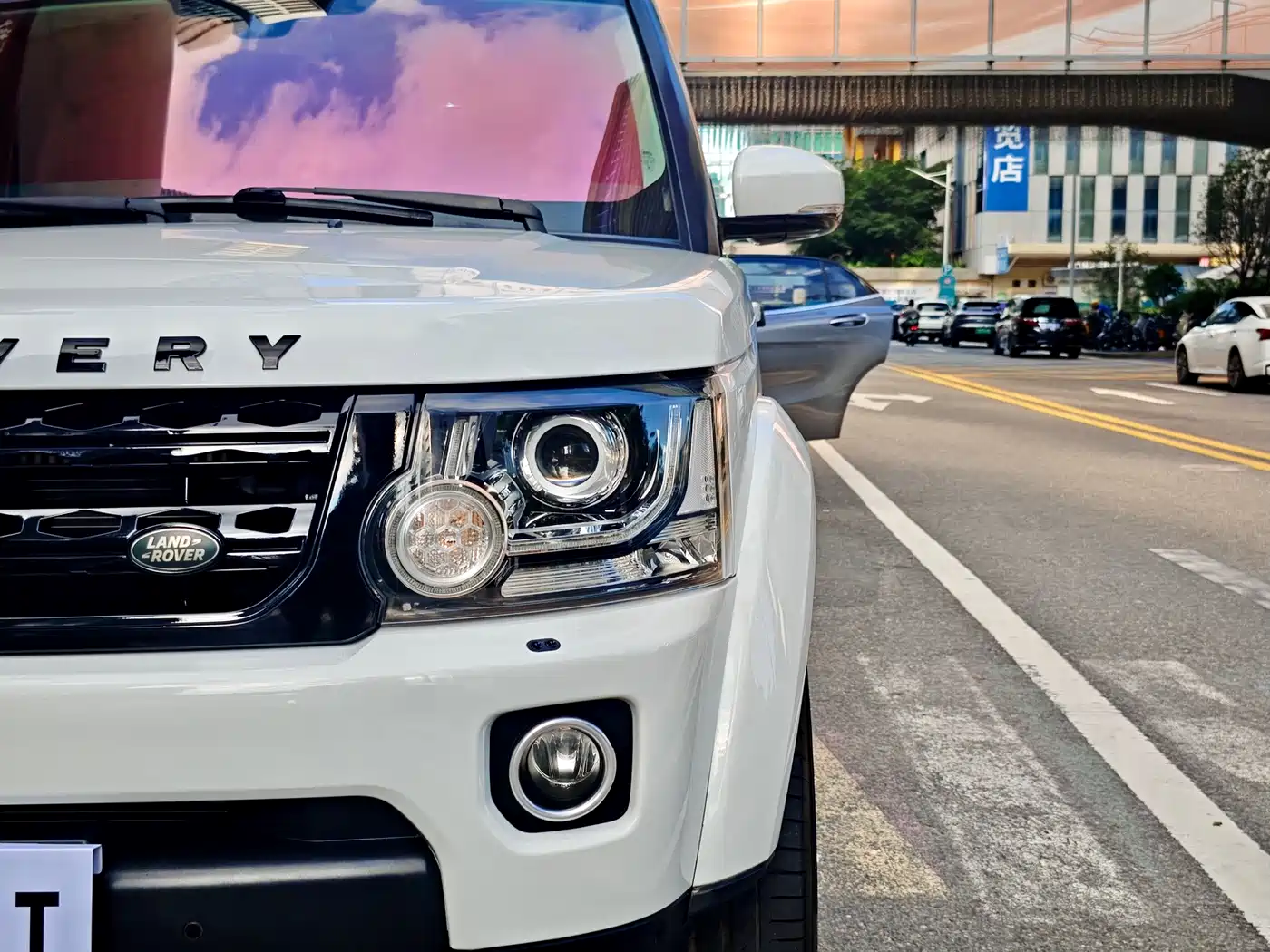 Land Rover Discovery 2014 3.0 SDV6 HSE Diesel фото 12