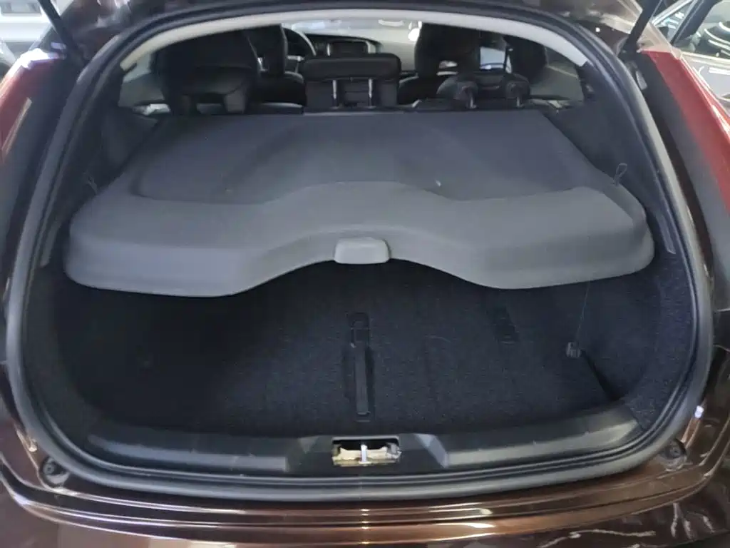 Volvo V40 2018 2017 Cross Country T3 Inscription