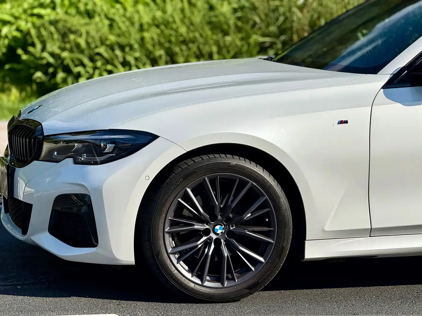 BMW 3 Series 2022 Facelift 325i M Sport Shadow Edition фото 5