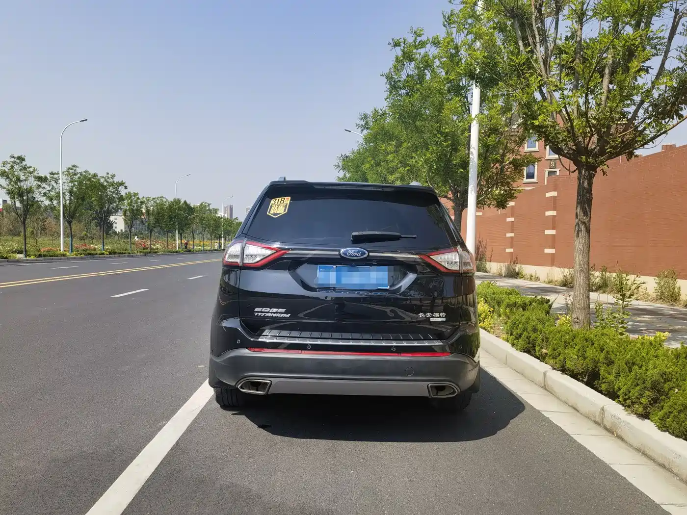 Фото 8 - Ford Edge