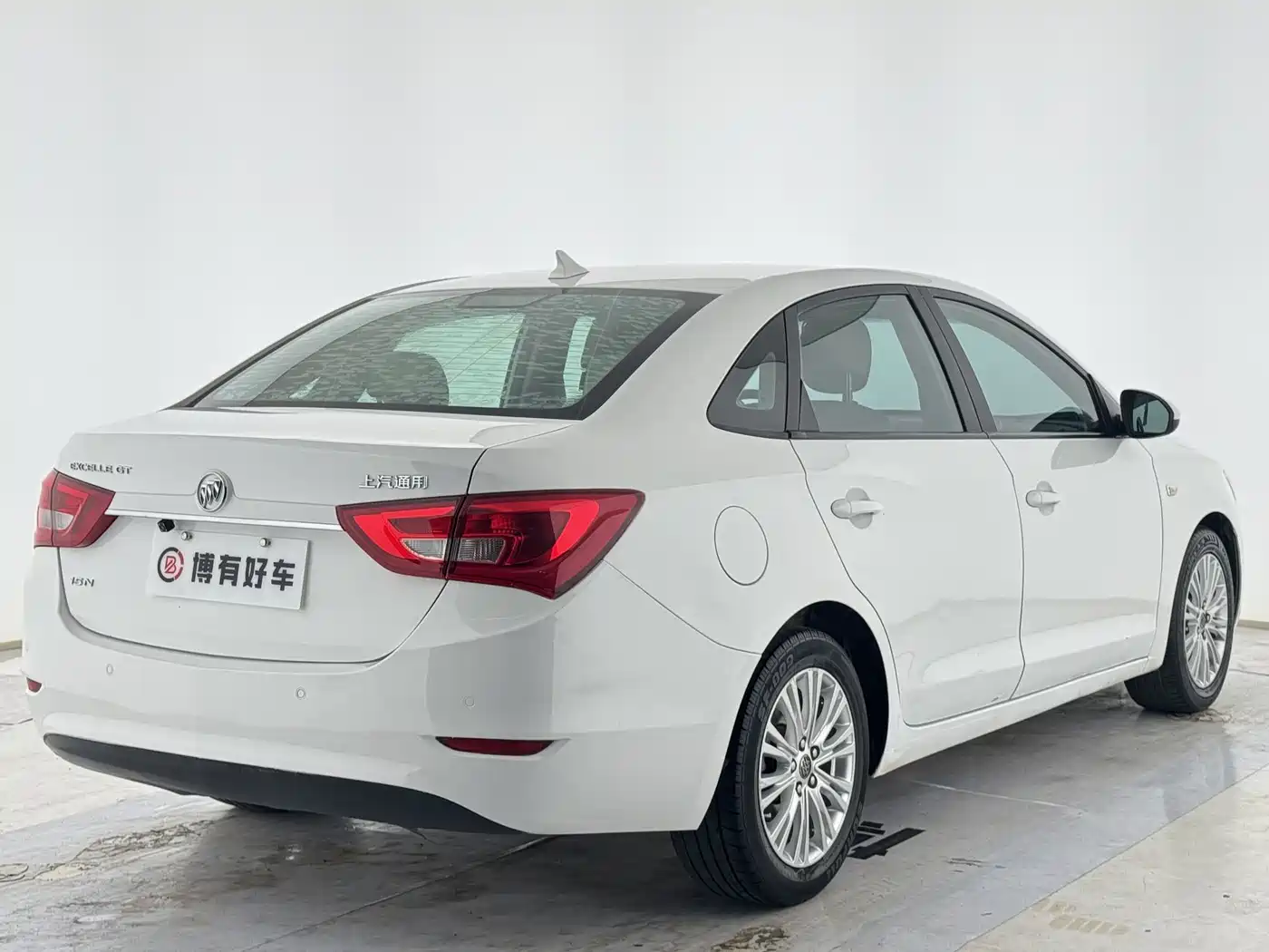 Buick Excelle 2017 15N Automatic Elite фото 4