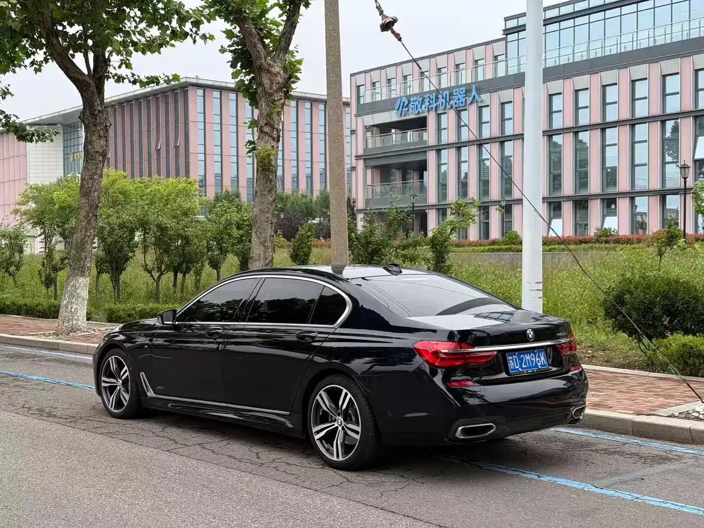BMW 7 Series 2018 730Li Leading Type M Sport Package фото 4