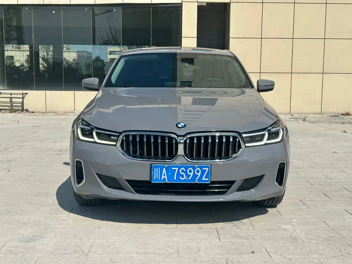 Фото 2 - BMW 6 Series GT