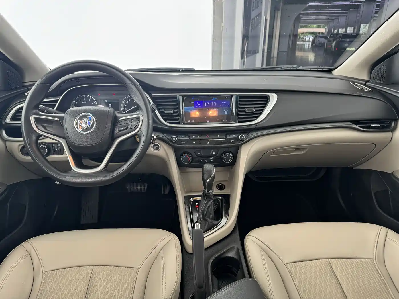 Buick Excelle 2017 15N Automatic Elite фото 14