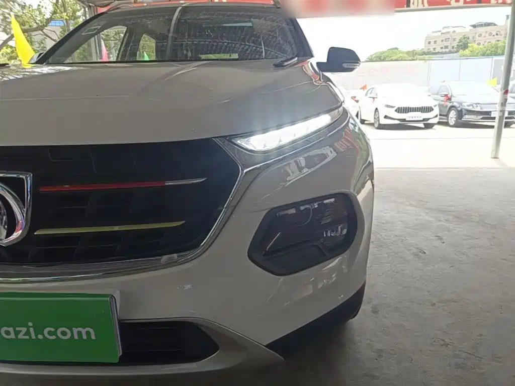 Baojun 510 2018 2017 1.5L Auto Luxury