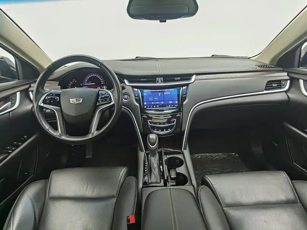 Photo 5 - Cadillac XTS