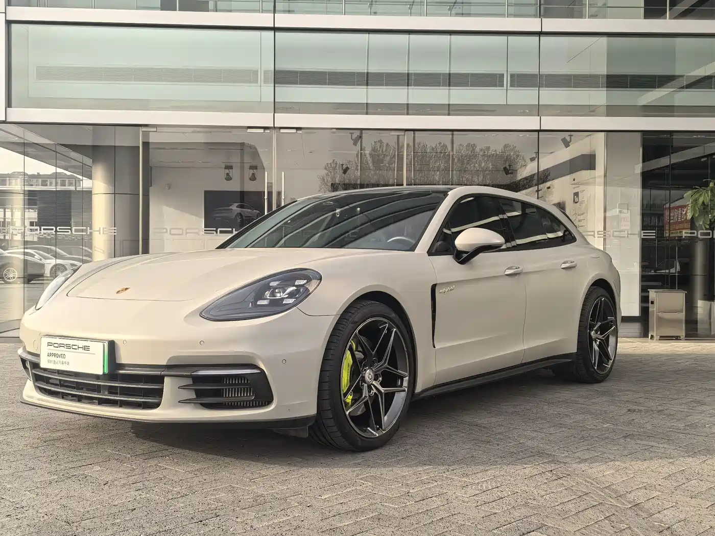 PORSCHE PANAMERA NEW ENERGY