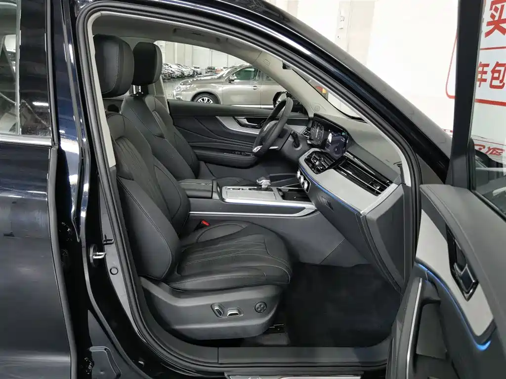 Hongqi HS5 2025 2.0T 2WD Mystic Shadow Edition фото 23