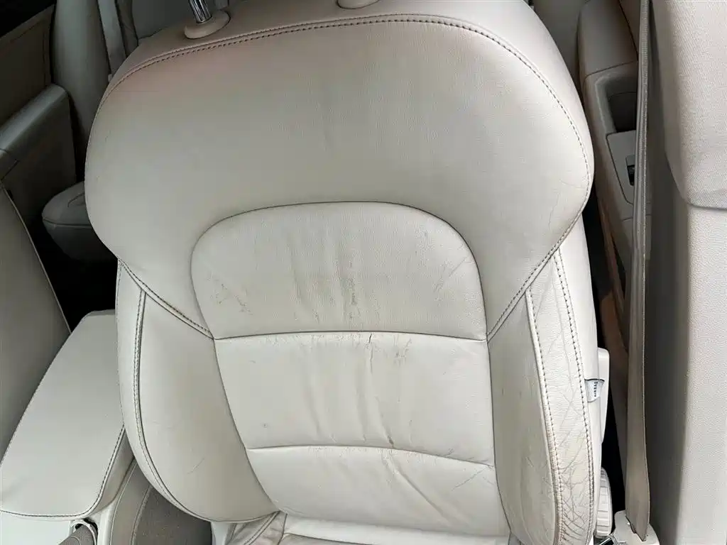 Škoda Superb 2012 1.8TSI Automatic Elegance Edition фото 12
