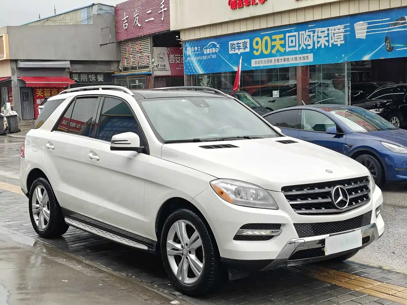 Mercedes-Benz M-Class фото 3