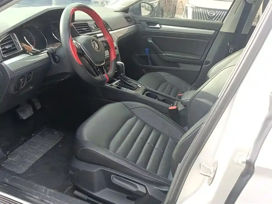 Volkswagen Lamando 2018 280TSI DSG Comfort Edition фото 9
