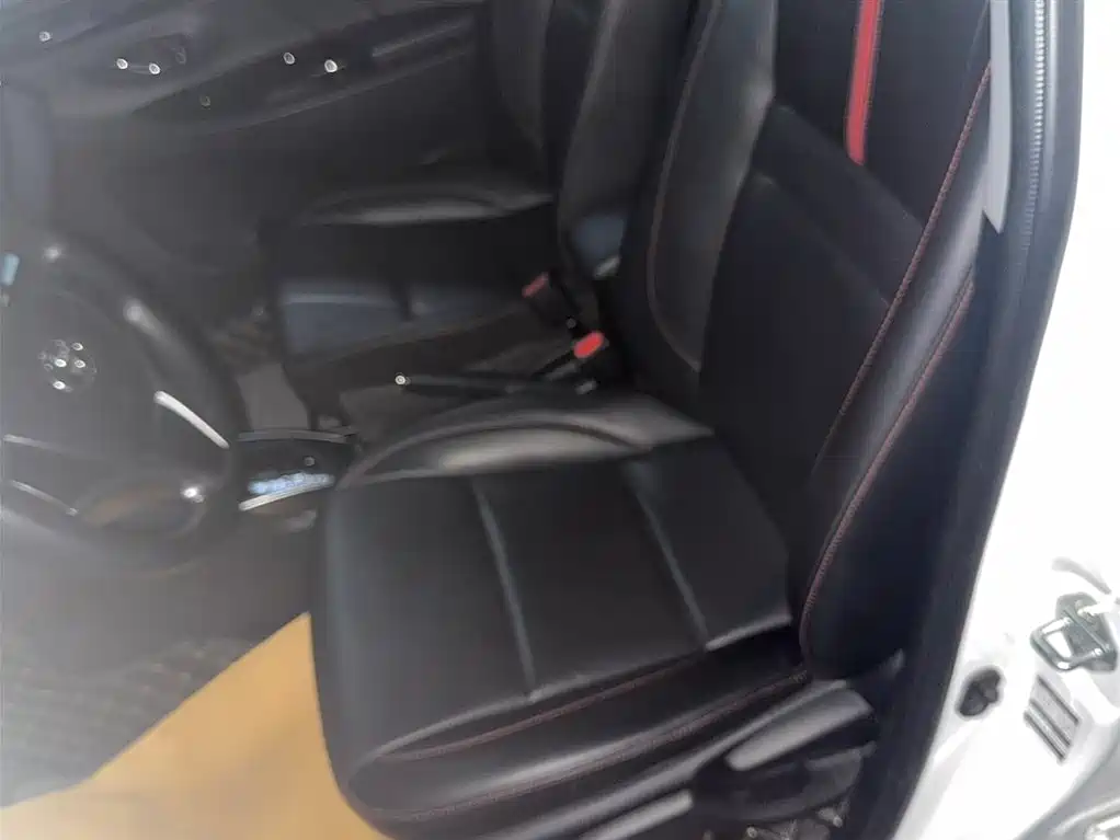 Toyota YARiS L Zhi Xuan 2021 Zhi Xuan X 1.5L CVT Luxury Edition фото 8