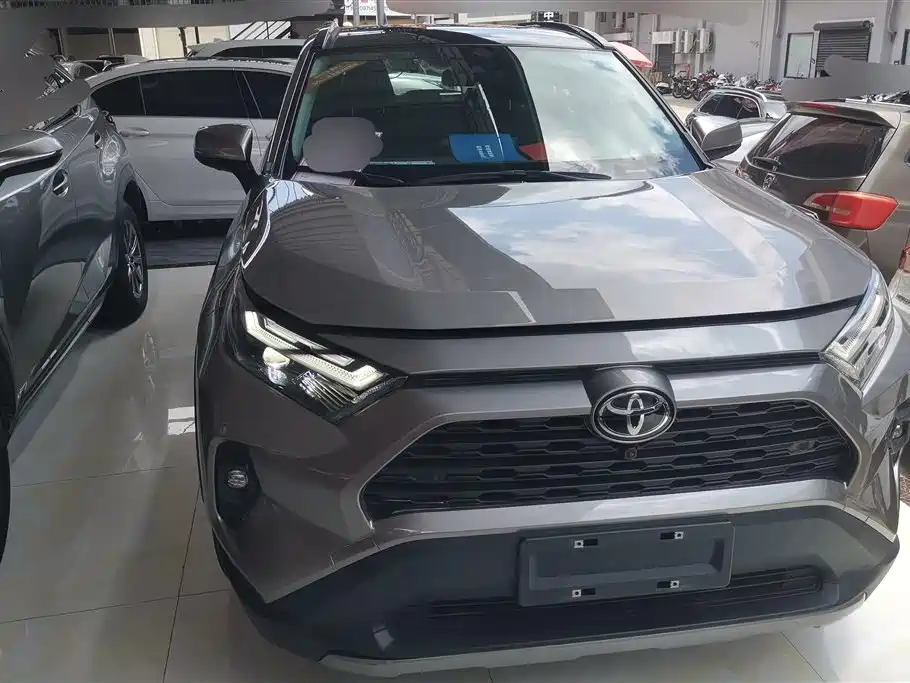 Toyota RAV4 Rongfang 2023 2.0L CVT FWD Style Plus Edition фото 2