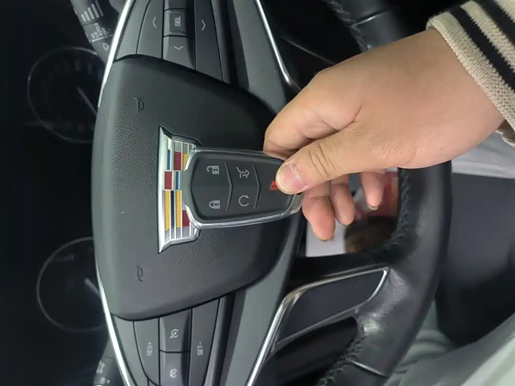 Cadillac XT5 2018 25T Luxury фото 9