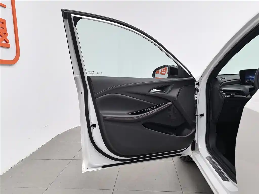 Buick Verano 2023 Pro GS Wind Hunter Edition фото 8