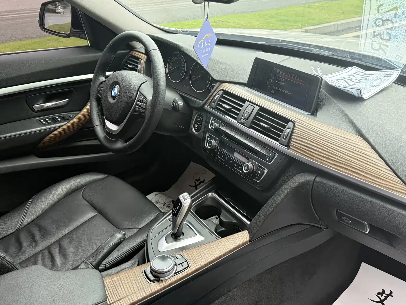 BMW 3 Series GT 2013 320i Style Design Package фото 10