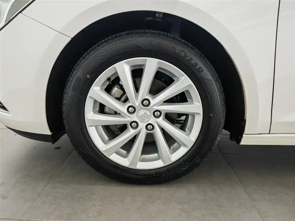 Buick Verano 2017 Sedan 15S Automatic Leading фото 17