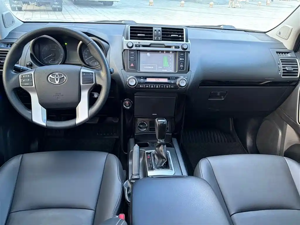 Toyota Prado 2016 2.7L Auto Luxury Edition фото 5