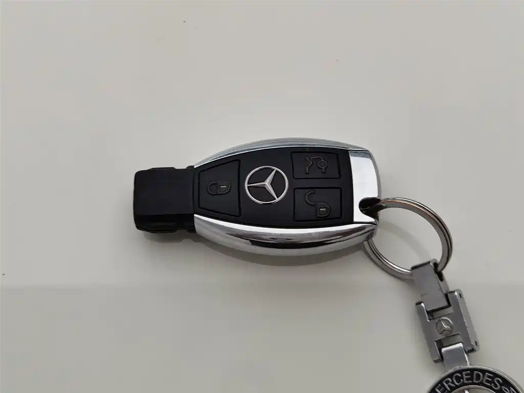 Mercedes-Benz C-Class 2010 C 180K Classic фото 19
