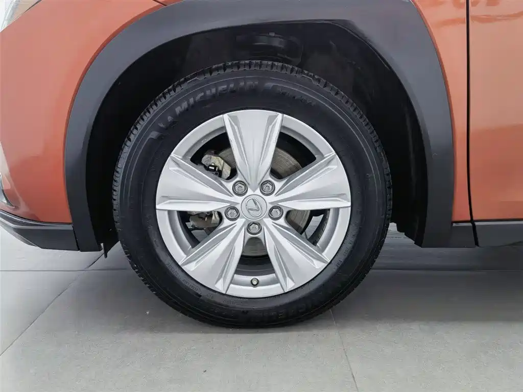 Lexus UX 2020 260h Explore Fun Edition China V фото 17